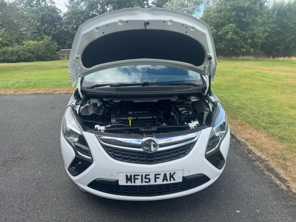 Vauxhall Zafira Tourer Tech Line Red #37