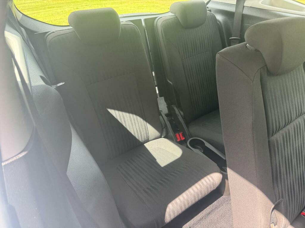 Vauxhall Zafira Tourer Tech Line Red #19