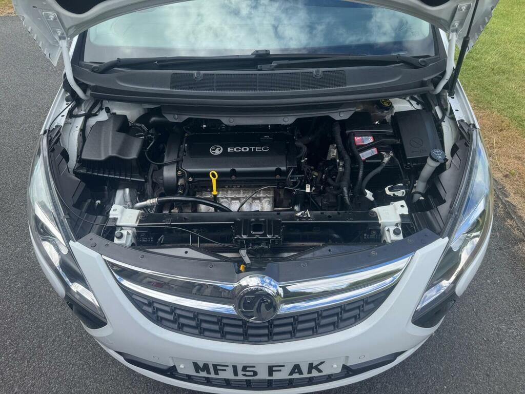 Vauxhall Zafira Tourer Tech Line Red #38