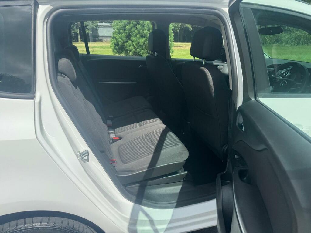 Vauxhall Zafira Tourer Tech Line Red #16