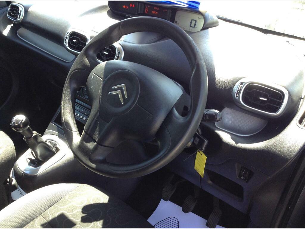 Citroen C3 Picasso Exclusive Hdi 5-Door Beige #7