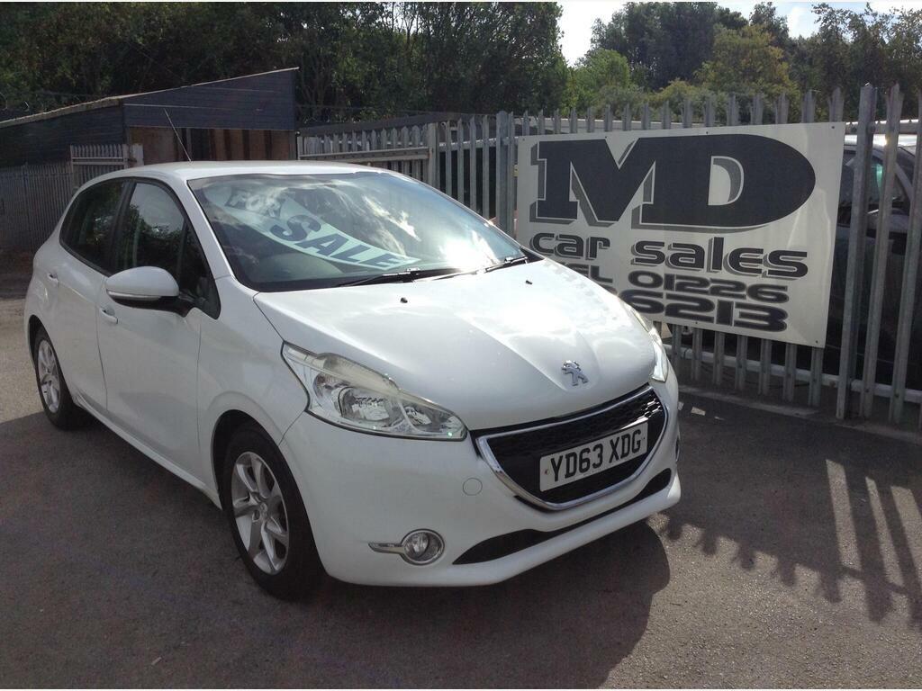 Peugeot 208 1.2 Vti Active Euro 5 White