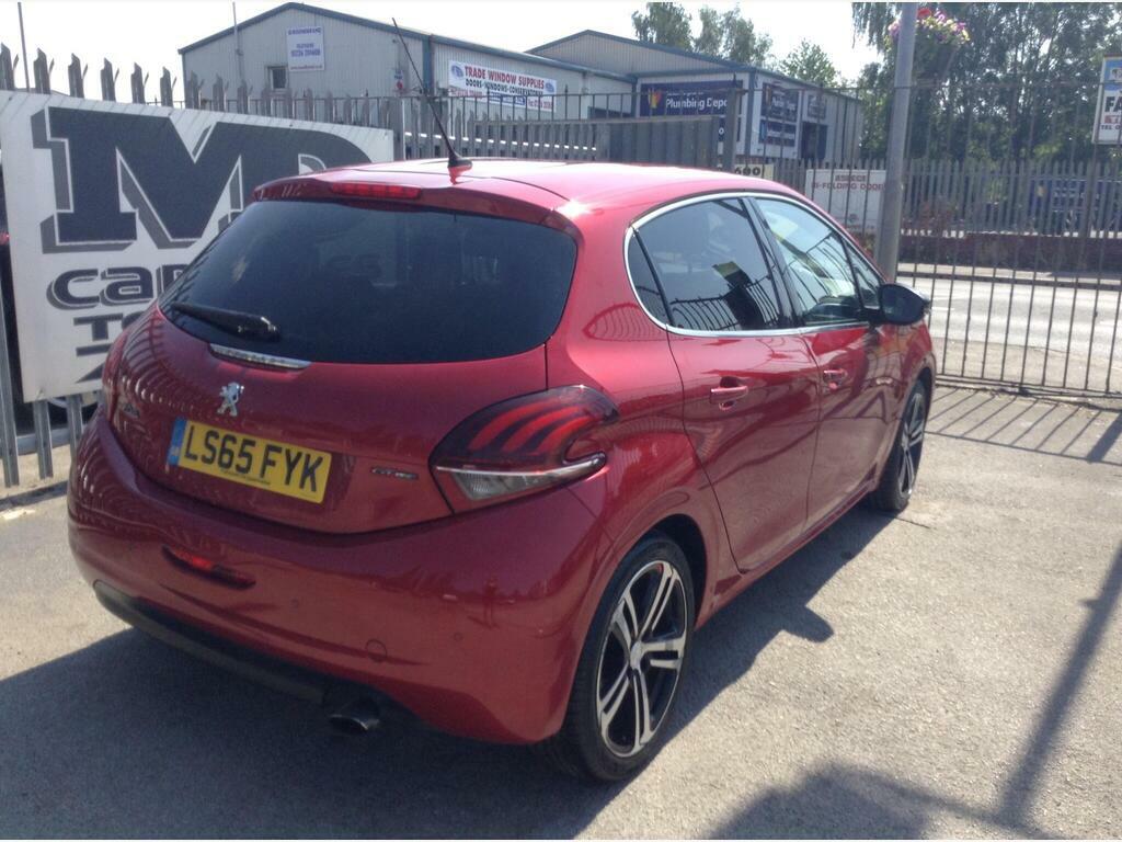 Peugeot 208 1.2 Puretech Gt Line Euro 6 S S Red #6