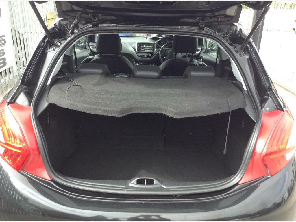 Peugeot 208 1.2 Vti Active Black #10