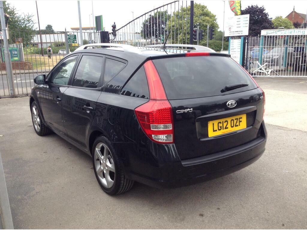 Kia Ceed 1.6 Crdi 3 Sports Wagon Euro 5 Black #4