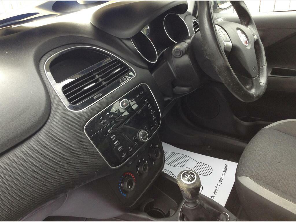 Fiat Punto White #12