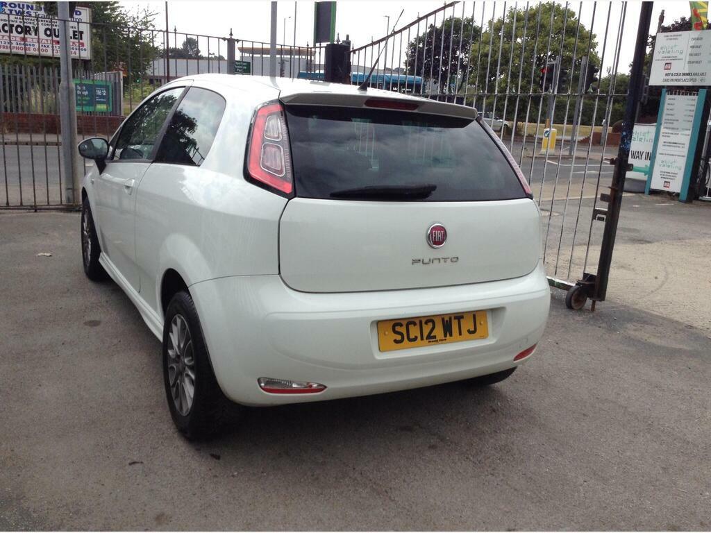 Fiat Punto 1.4 Gbt Euro 5 S S White #4