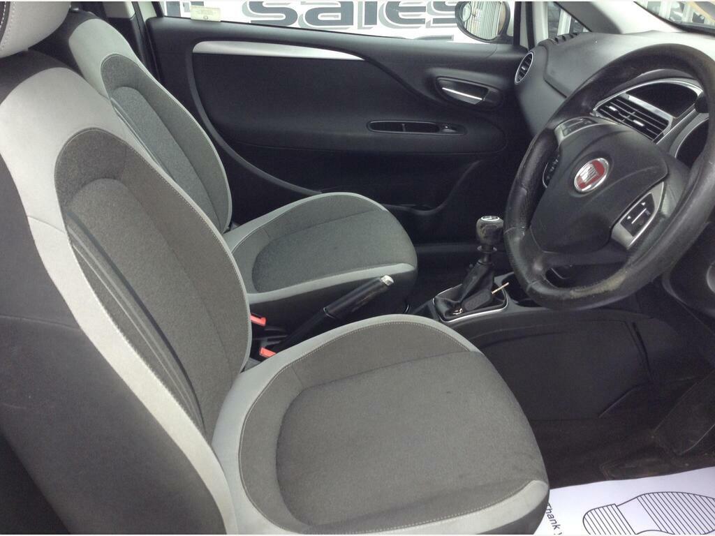 Fiat Punto White #8