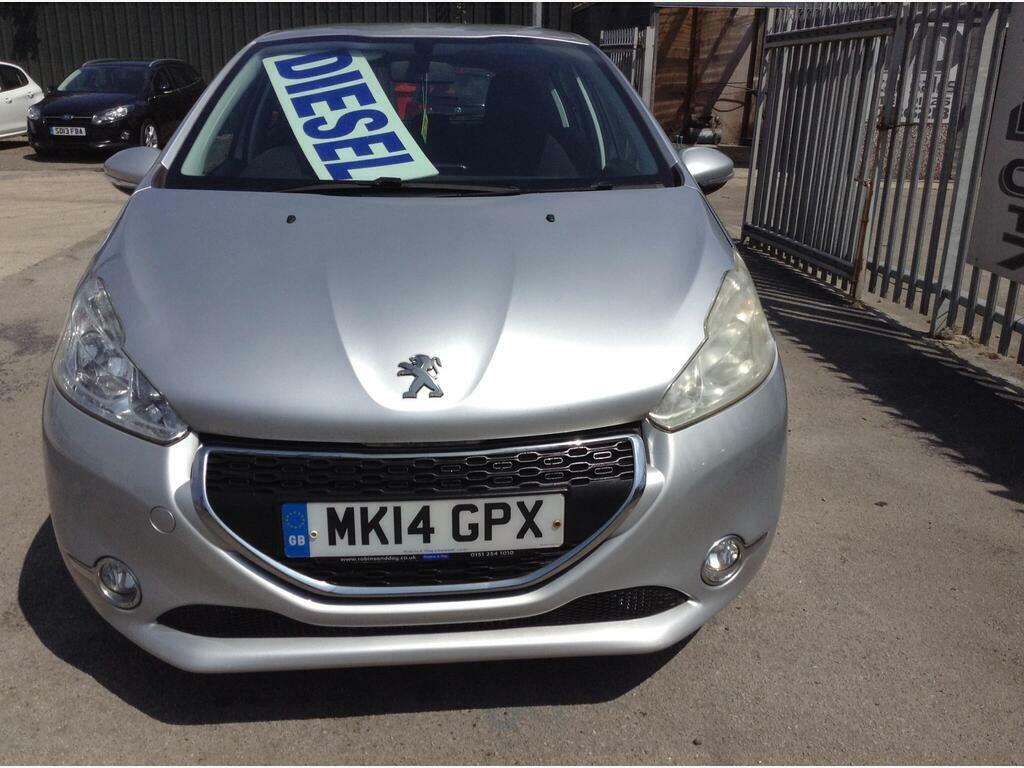 Peugeot 208 1.4 Hdi Active Euro 5 Silver #2