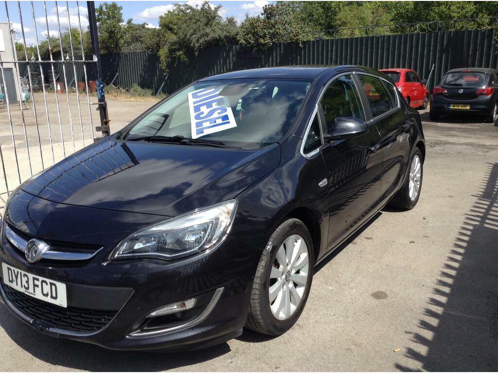 Vauxhall Astra 2.0 Cdti Ecoflex Elite Euro 5 S S Black #3