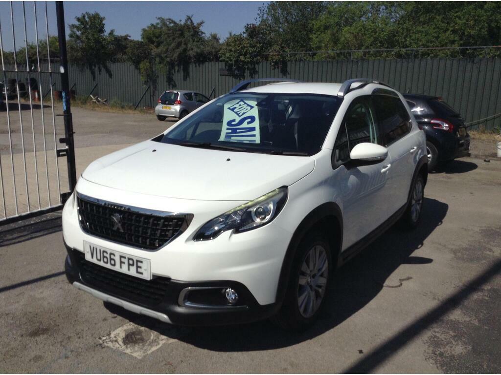 Peugeot 2008 1.2 Puretech Allure Euro 6 White #3