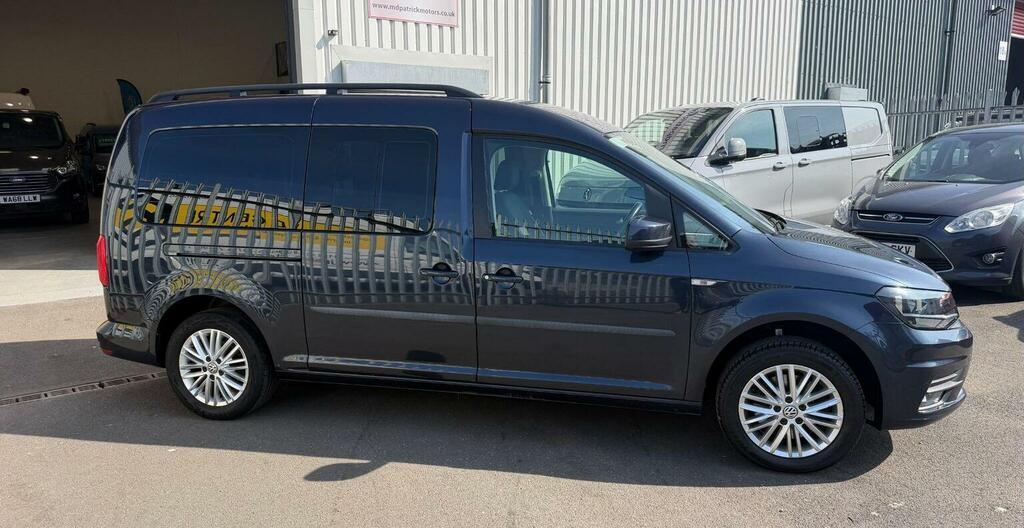 Volkswagen Caddy Maxi Life 2.0 Tdi Dsg Euro 6 Ss Blue #5