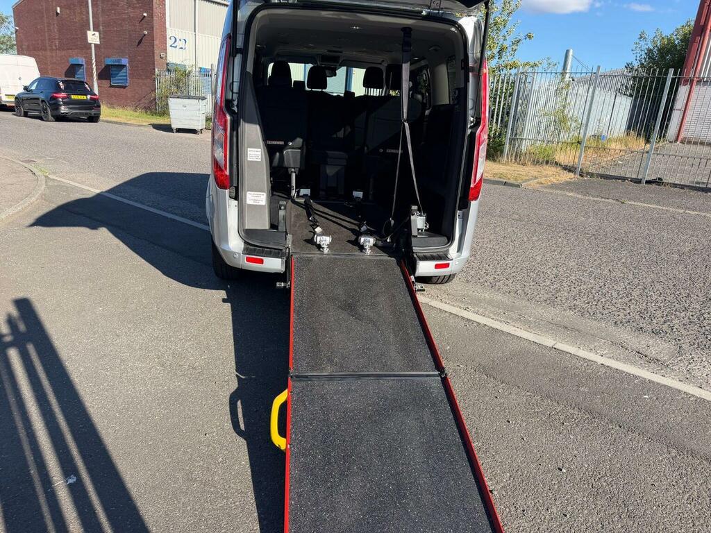Ford Tourneo Custom 2.0 320 Ecoblue Titanium Minibus Double Cab Di Blue #9