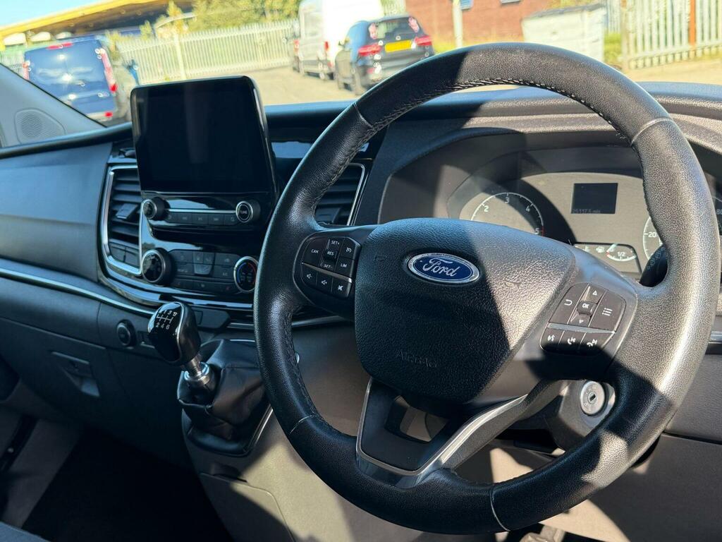 Ford Tourneo Custom 2.0 320 Ecoblue Titanium Minibus Double Cab Di Blue #19