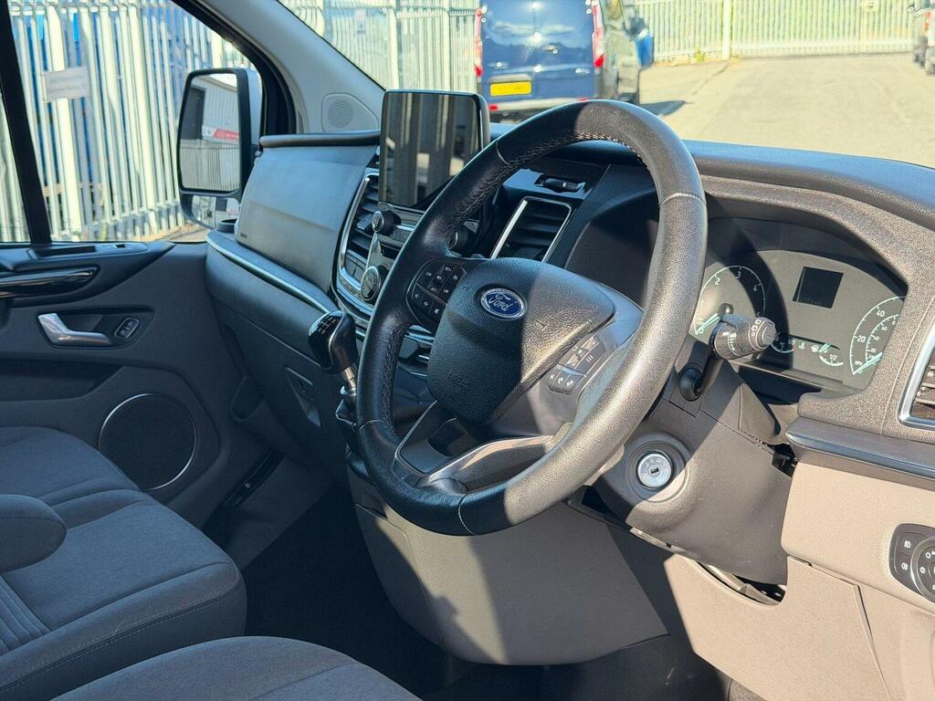Ford Tourneo Custom 2.0 320 Ecoblue Titanium Minibus Double Cab Di Blue #18