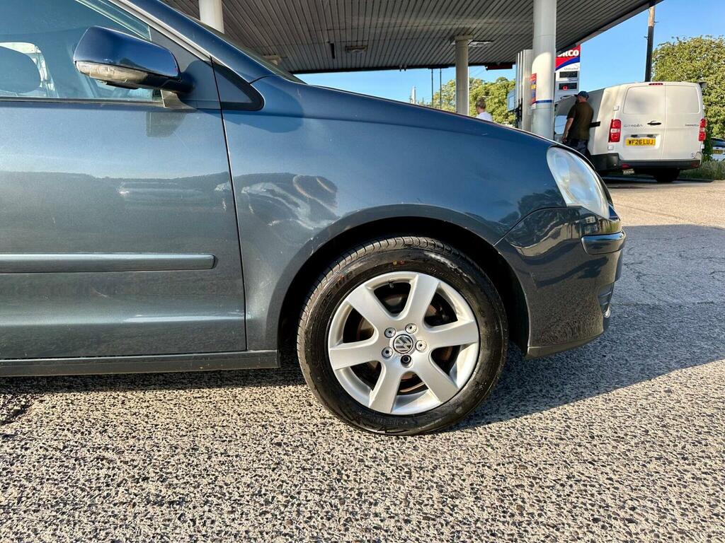 Volkswagen Polo 1.2 E Hatchback 138 Gkm, 60 Bh Silver #50