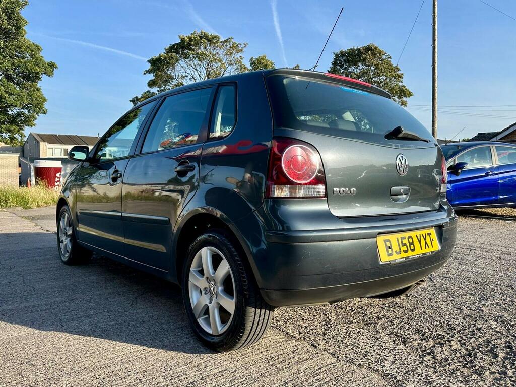 Volkswagen Polo 1.2 E Hatchback 138 Gkm, 60 Bh Silver #9