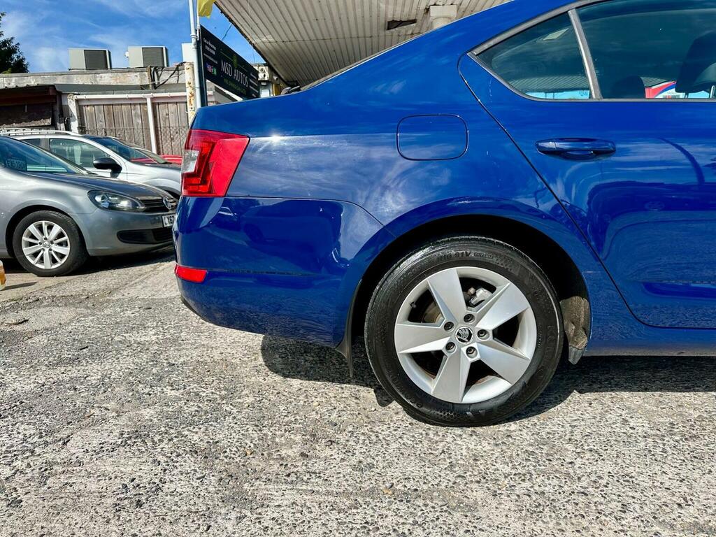 Skoda Octavia Vrs Tdi Cr 5-Door Please Read Advert Sold Spares O White #47