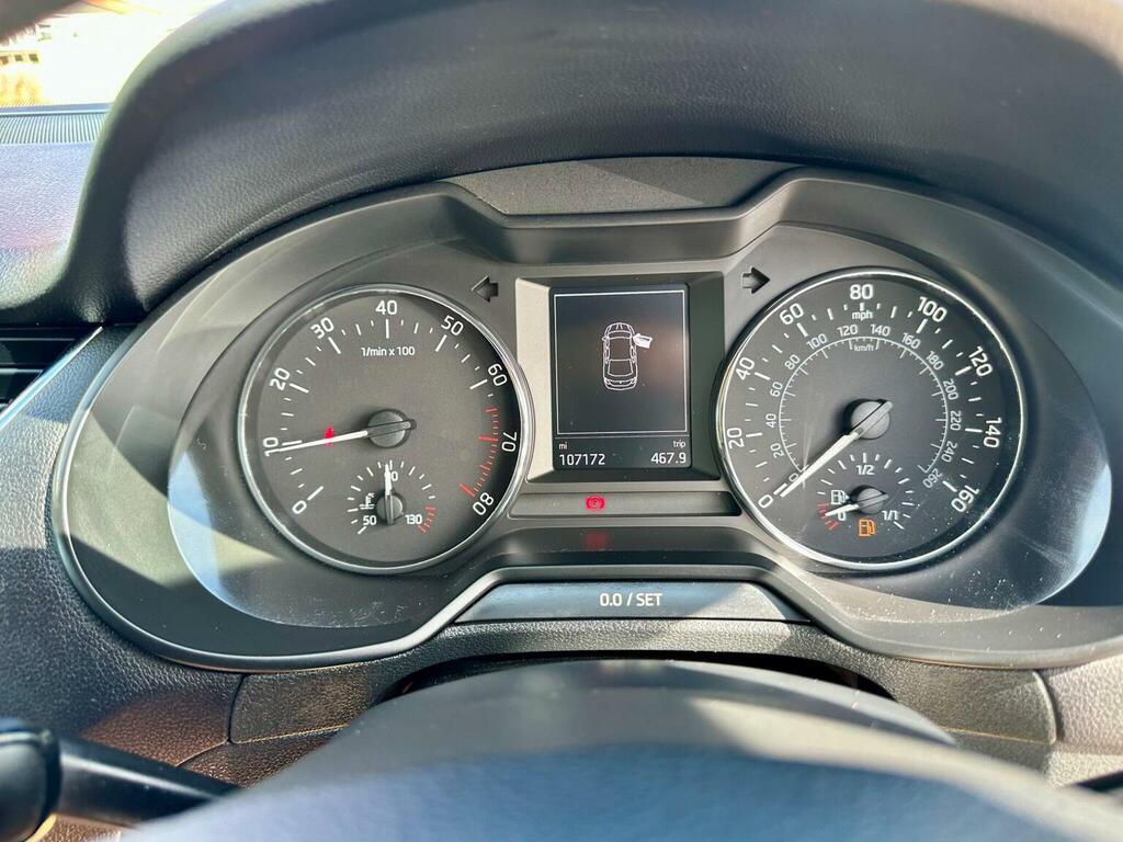 Skoda Octavia Vrs Tdi Cr 5-Door Please Read Advert Sold Spares O White #26