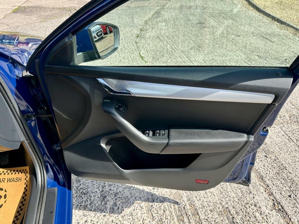 Skoda Octavia Vrs Tdi Cr 5-Door Please Read Advert Sold Spares O White #21