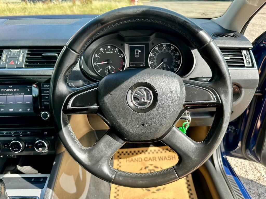 Skoda Octavia Vrs Tdi Cr 5-Door Please Read Advert Sold Spares O White #24