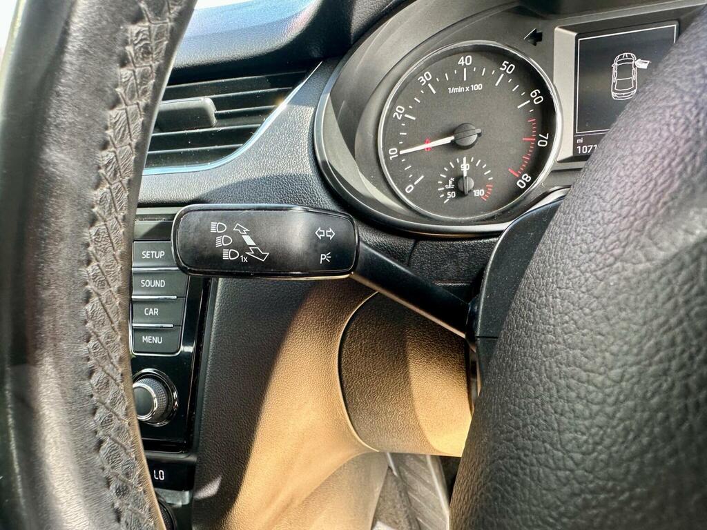 Skoda Octavia Vrs Tdi Cr 5-Door Please Read Advert Sold Spares O White #27