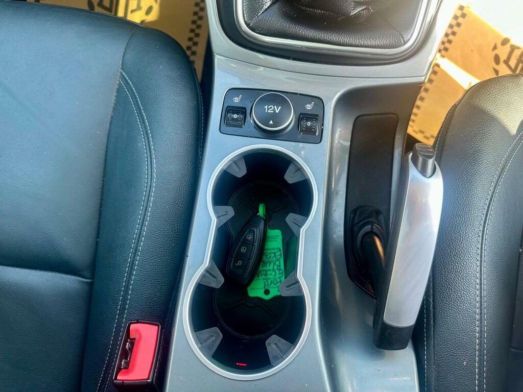 Ford Grand C-Max Titanium Black #35