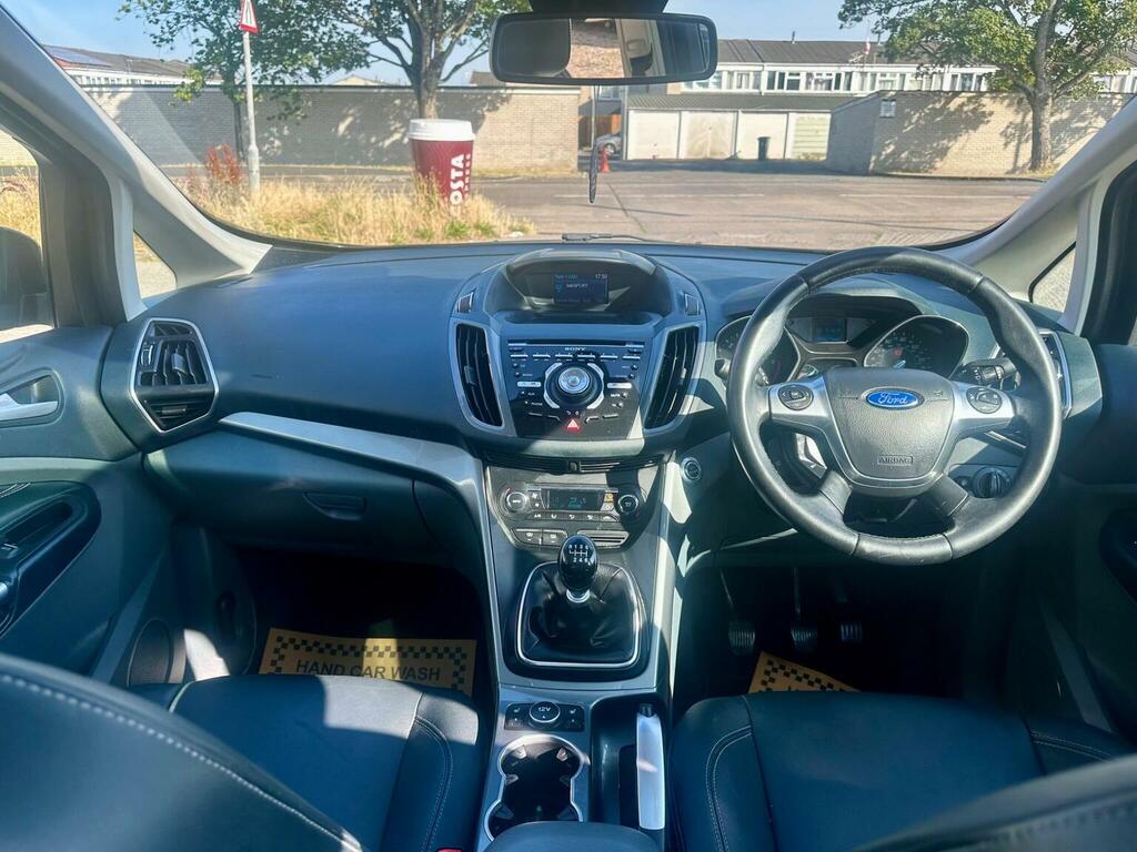 Ford Grand C-Max Titanium Black #18