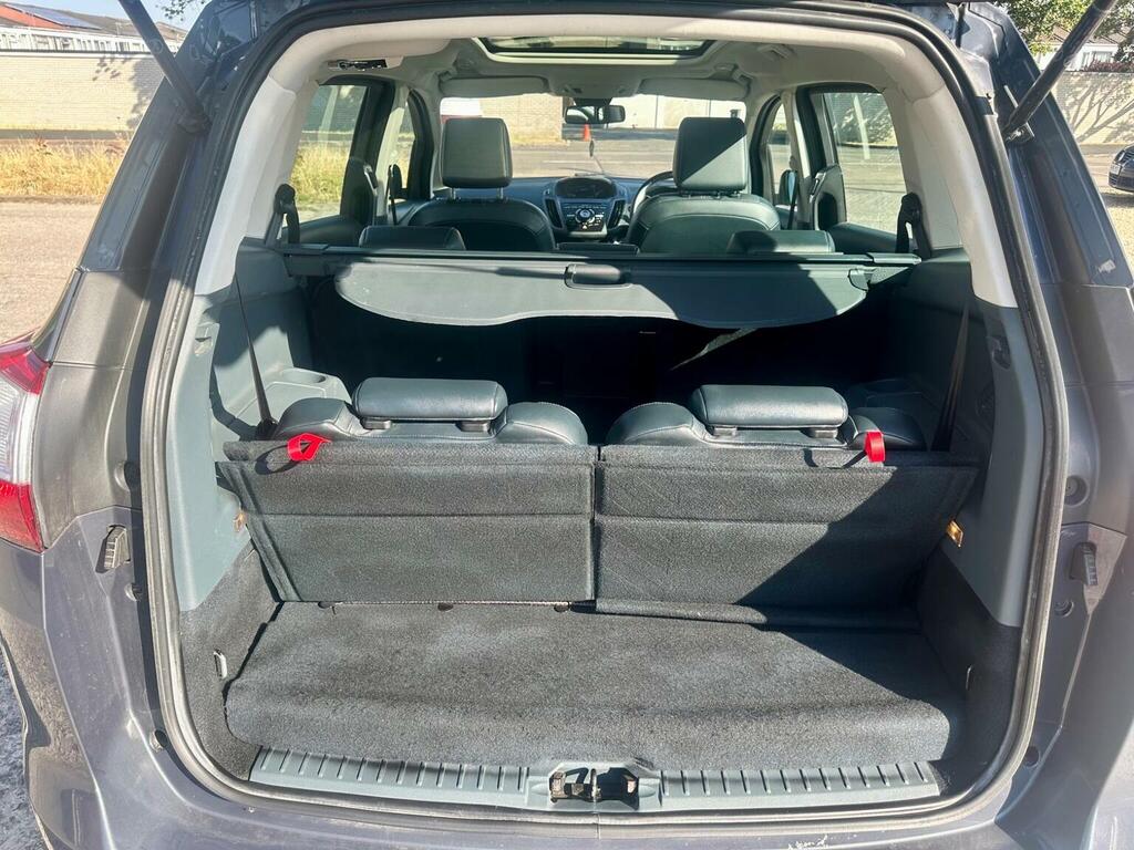 Ford Grand C-Max Titanium Black #48