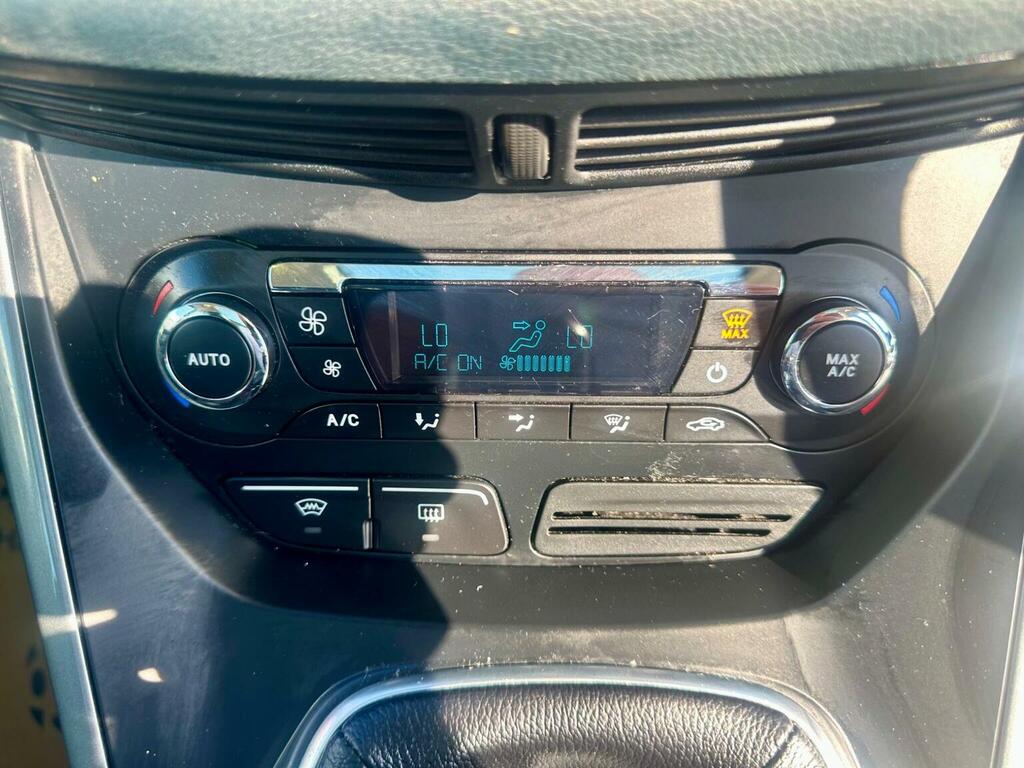 Ford Grand C-Max Titanium Black #33
