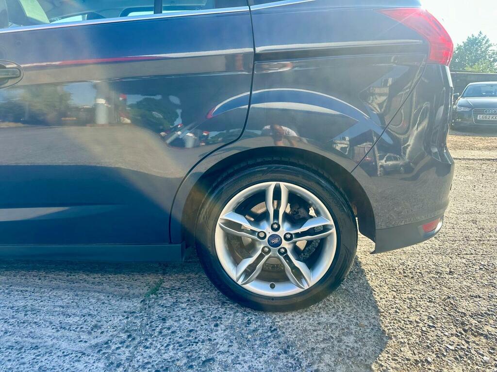 Ford Grand C-Max Titanium Black #56