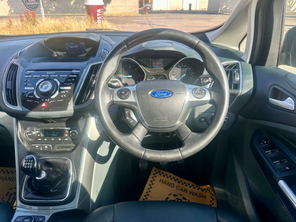 Ford Grand C-Max Titanium Black #19
