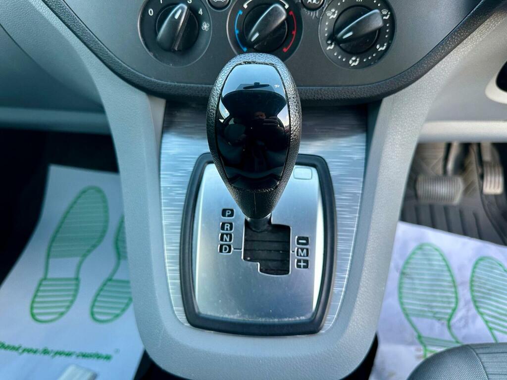 Ford C-Max 1.6 Tdci Dpf Zetec Mpv 129 Gkm Red #30