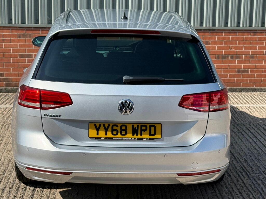 Volkswagen Passat 2.0 Tdi Se Business Euro 6 Ss Silver #3