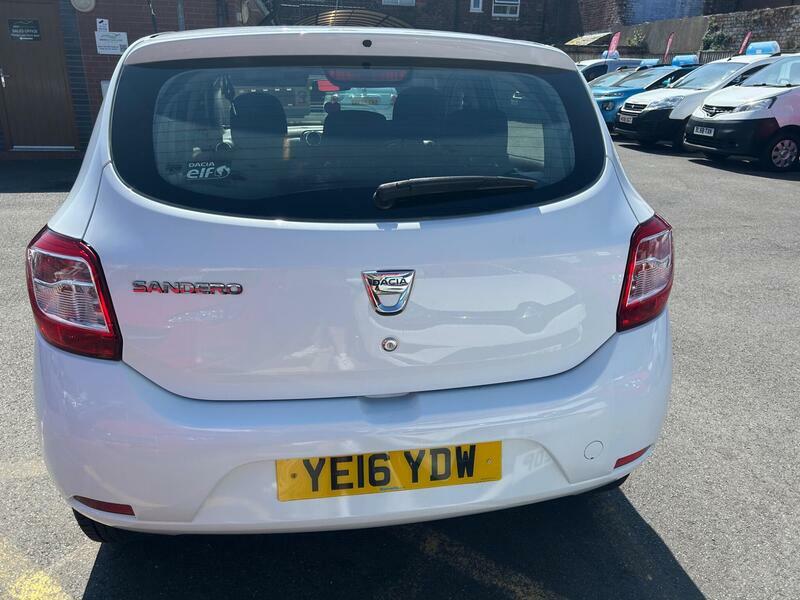 Dacia Sandero 1.2-Ambiance-euro-6-5dr White #4