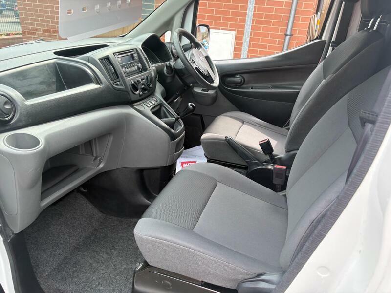 Nissan NV200 1.5 Dci Acenta 90 Black #8