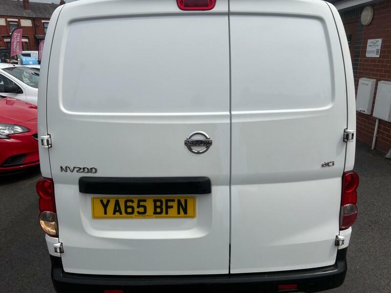 Nissan NV200 1.5-Dci-acenta-swb-euro-5-6dr-ac White #5
