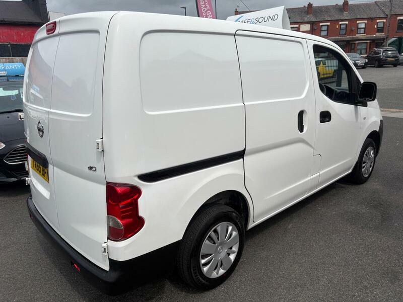 Nissan NV200 1.5-Dci-acenta-swb-euro-5-6dr-ac White #4