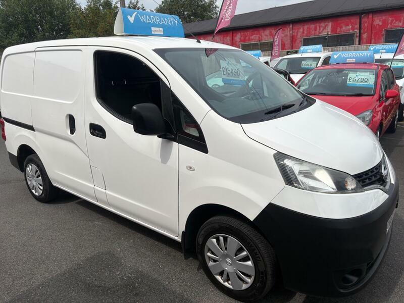 Nissan NV200 1.5-Dci-acenta-swb-euro-5-6dr-ac White #3