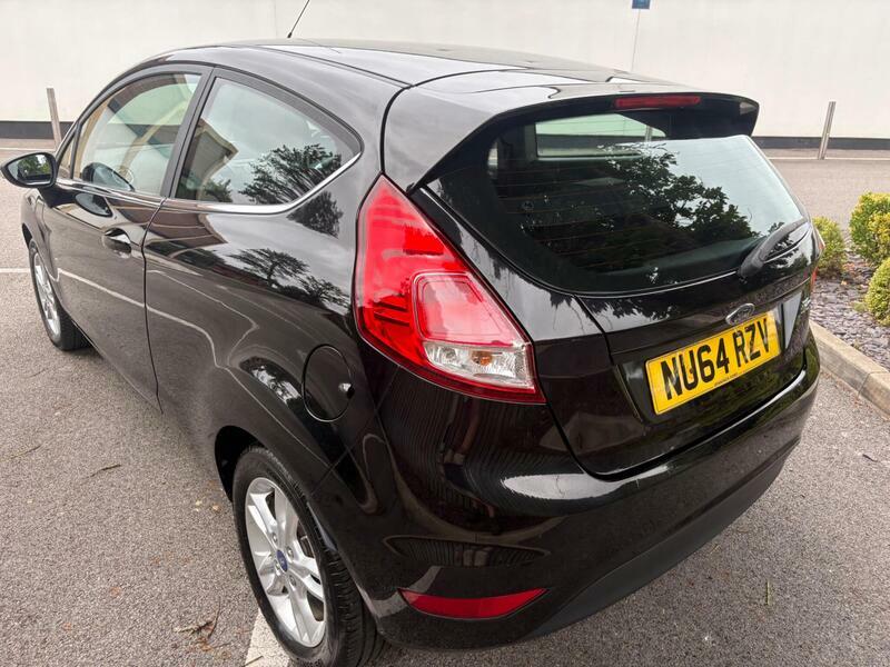 Ford Fiesta 1.25-Zetec-euro-5-3dr Black #5