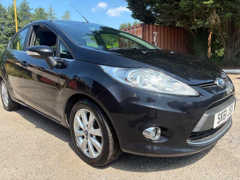 Ford Fiesta 1.4-Tdci-dpf-zetec-5dr Black