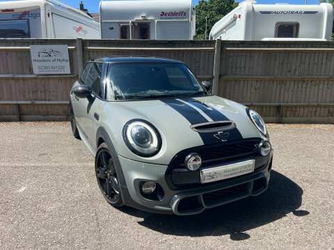 Mini Hatch 2.0 Challenge 210 KF15OWR