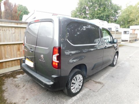 Peugeot Partner 1.5 Bluehdi Professional #4
