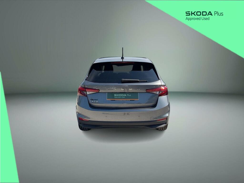 Skoda Fabia 1.0 Tsi Design Edition Dsg Euro 6 S S Grey #4