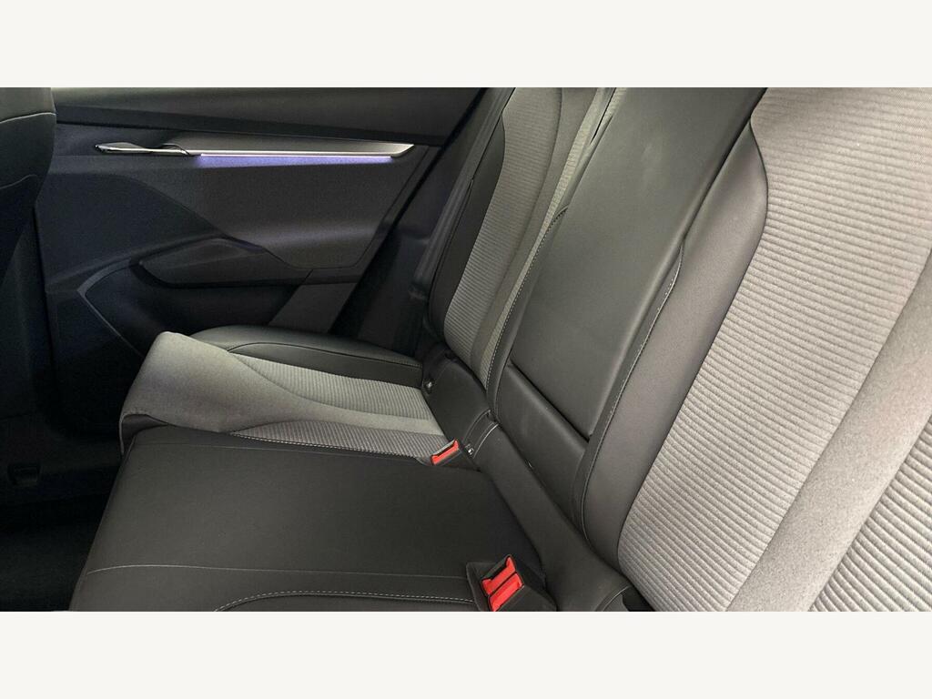 Skoda ENYAQ Iv 62Kwh 60 Nav Loft Black #5