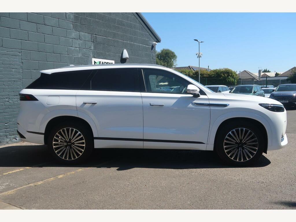 JAECOO 8 1.5T Shs 34.46Kwh Executive Dht3 Awd Euro 6 S S White #2