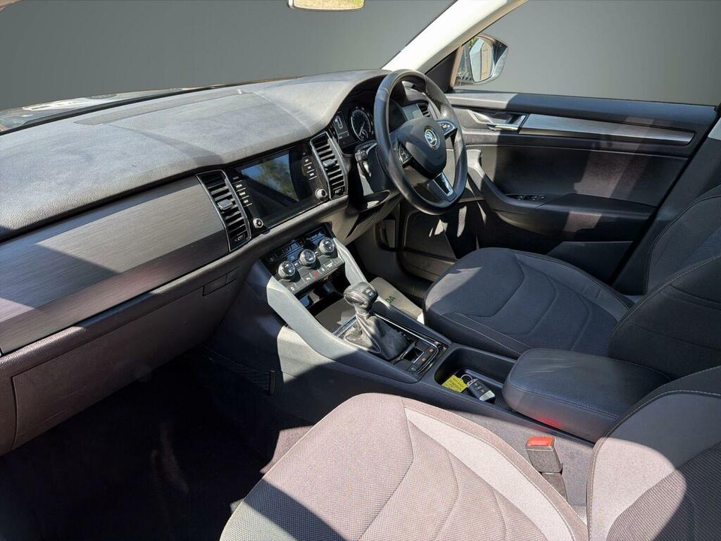 Skoda Kodiaq 1.5 Tsi Se Estate Grey #8