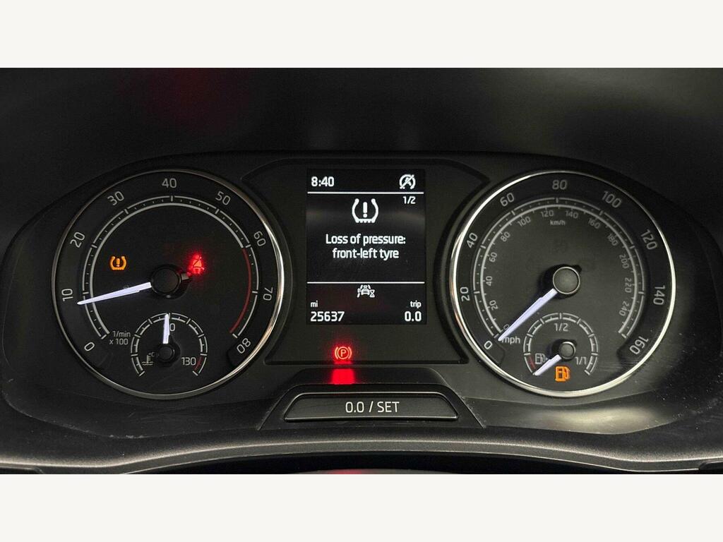 Skoda Fabia Hatchback Blue #9