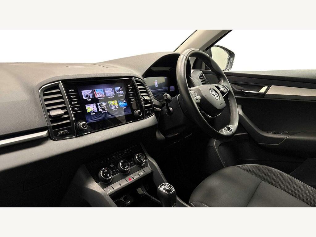 Skoda Karoq 1.5 Tsi Act Se Drive Euro 6 S S Grey #2