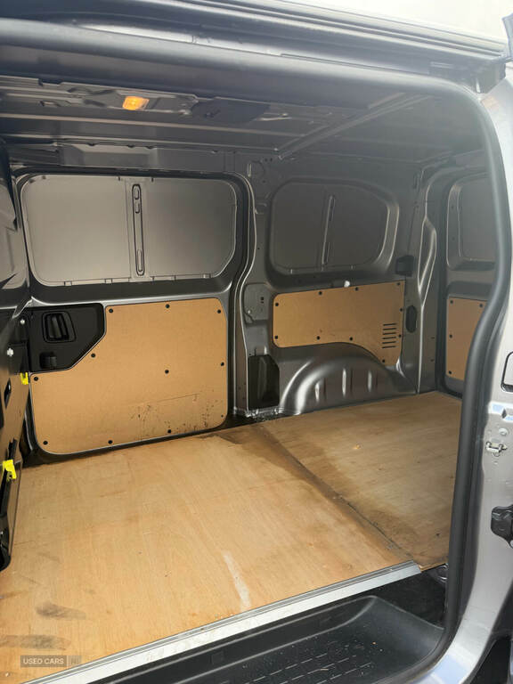 Vauxhall Vivaro 2.0 Turbo D 180 Gs H1 Van Grey #6